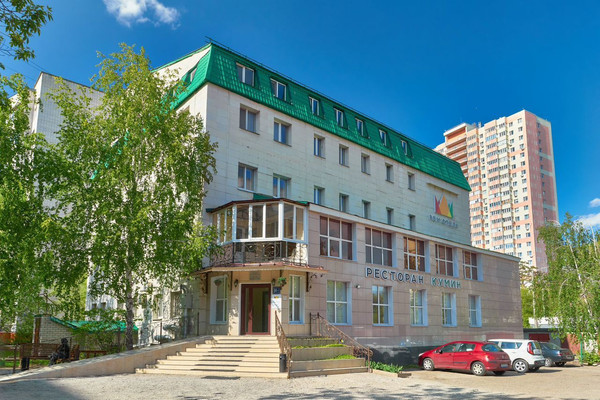 Купить  отель