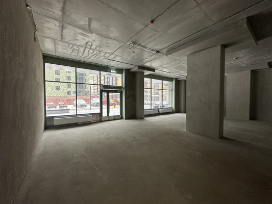 Снять  помещение свободного назначения