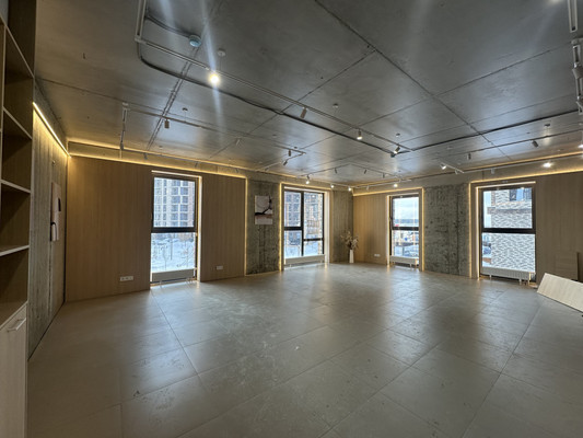 Снять  помещение свободного назначения