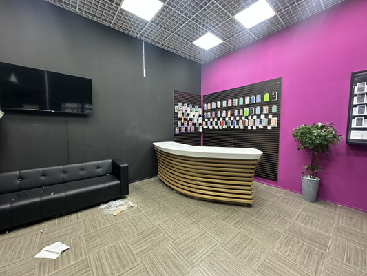 Снять  помещение свободного назначения