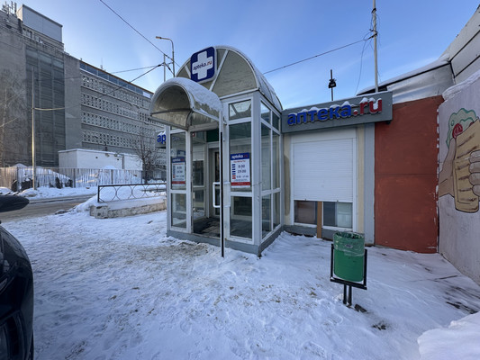 Снять  помещение свободного назначения