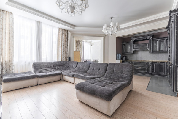 Купить 3-комнатную квартиру