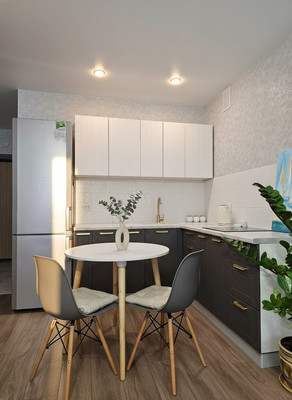 Купить --комнатную квартиру